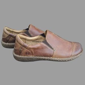 BØRN Capped Toe Slip On Comfort Leisure Clog